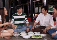 Đưa mẹ chồng 10 triệu mua sắm Tết, chồng chê ít còn tỏ thái độ mỉa mai, tôi bình thản hỏi một câu mà anh cứng họng
