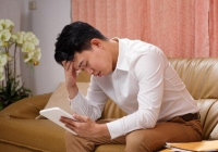 Mỗi tháng đưa vợ 50 triệu, khi tôi hỏi tiền mua đất thì cô ấy đưa ra bảng chi tiêu, làm lộ bí mật suốt 3 năm qua