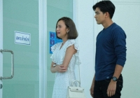 Bố chồng có lương hưu 12 triệu/tháng nhưng chưa từng cho cháu một đồng, đến lúc hấp hối, ông chỉ vào nền nhà khiến mọi người rối trí
