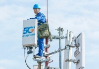 Thủ tướng: Đẩy mạnh thương mại hóa 5G để thúc đẩy tăng trưởng kinh tế