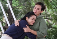 Nửa đêm, con rể đang say sưa 'kéo gỗ', tôi đánh thức, yêu cầu con ký vào tờ đơn ly hôn do chính tay tôi viết thay con gái