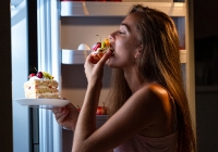 Những dấu hiệu cảnh báo bạn đang ăn quá nhiều đường