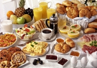 6 lựa chọn bữa sáng phổ biến làm tăng cholesterol và nguy cơ bệnh tim mạch