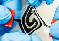 Thụy Điển phát minh loại pin dẻo như kem đánh răng