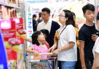 Sôi động khuyến mãi mùa tựu trường, siêu thị đua nhau giảm giá
