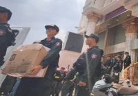 Cận cảnh các thùng carton được đưa ra từ cơ sở thẩm mỹ Mailisa tại TP.HCM