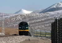 Trung Quốc chi số tiền khủng chôn 15.000 thanh sắt dọc tuyến đường sắt: Hóa ra họ chính là 'bậc thầy'