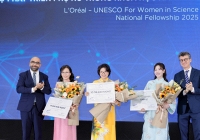Lễ trao học bổng quốc gia L’Oréal – UNESCO: 16 năm kiến tạo bệ phóng cho nữ giới trong cuộc đua khoa học toàn cầu
