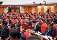 Lãnh đạo ba mươi bốn tỉnh thành sau sáp nhập đều là nam giới và khoảng lặng của câu chuyện giới.