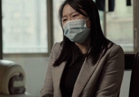 Nhìn vào điện thoại người lạ vài giây, người phụ nữ hốt hoảng khi tối về nhận thông báo đang vay 1,7 tỷ