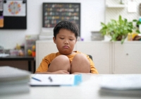 Bà mẹ Hà Nội bất lực trước một 'tài năng' của con trai: 'Giúp nhà em với, vợ chồng em nặng nhẹ gì cũng thử cả rồi'