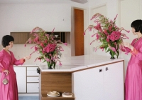 Hoa mào gà: Tưởng quê mùa mà cắm lên lại sang rực rỡ, chơi Tết đẹp mê và hút phú quý vào nhà