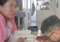 Giảng bài mãi con không hiểu, bà mẹ lên cơn vỡ mạch máu tim, não, bác sĩ cảnh báo