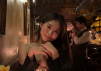 Ái nữ của Hoa khôi bóng chuyền Kim Huệ: Tuổi 16 cao gần 1m70, xinh đẹp rạng rỡ phổng phao