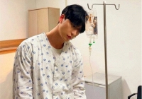 Mắc 1 sai lầm khi gội đầu, chàng trai bị méo mặt, chảy nước mắt không cầm được sau một đêm