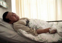 Xem nhẹ 1 khó chịu thường gặp ở móng tay, người đàn ông phải cắt cụt ngón trỏ vì ung thư
