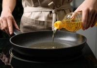 Người phụ nữ mắc ung thư gan vì một sai lầm nhiều người mắc khi dùng dầu ăn