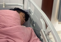 'Nghiện công việc' nhưng vô tâm trước một thứ, chàng trai 28 tuổi trả giá đắt bằng bệnh ung thư dạ dày