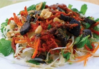 Hà Nội nộm