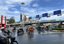 Xe điện và cơn bão dư luận: Chính sách xanh hay sân chơi riêng?