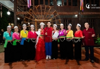 Anh Tạ “Mưa đỏ” lần đầu diễn cùng vợ trong MV “Hẹn hò Phú Thọ” của ca sĩ Phương Thảo