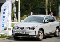 SUV tầm giá 1 tỷ đồng: Ưu thế vượt trội gọi tên VinFast VF 8