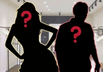 Cô gái 28 tuổi yêu luôn bố của bạn trai cũ, 'từ sốc không diễn tả hết'