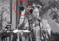 Bí mật khủng khiếp giấu trong móng tay của Từ Hi Thái hậu