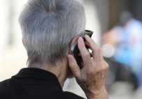 Tài khoản bỗng dưng bị trừ 100 triệu, người đàn ông gọi điện khiếu nại thì mất tiếp gần 200 triệu đồng: Ngân hàng không có lỗi