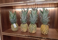 Tại sao nên đặt 1 quả dứa trong tủ quần áo?