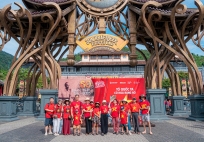 Hàng nghìn du khách check in đỉnh Bà Nà trong ngày đầu tiên của kỳ nghỉ lễ 2/9