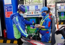 NHNN đề nghị không để doanh nghiệp xăng dầu 'đói vốn'