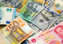 Nợ công toàn cầu vượt ngưỡng 300 nghìn tỷ USD