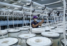 Đối mặt khó khăn về đơn hàng, dệt may linh hoạt ứng phó