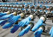 Việc Mỹ tăng thuế đối với sản phẩm Trung Quốc có thể là điều tốt cho các nhà sản xuất găng tay Malaysia