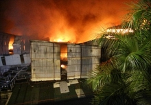 Hiện trường tan hoang sau đám cháy lớn ở nhà máy phích nước Rạng Đông