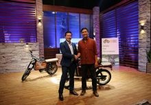 Shark Hưng “bán thân” chiêu dụ startup sản xuất xe máy điện