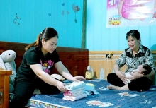 Mẹ chồng đồng hành cùng con dâu trong chặng đường tìm kiếm hạnh phúc