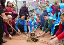 Tưng bừng lễ hội kéo lửa, thổi cơm thi làng Thị Cấm