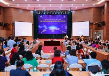 Tôn vinh dấu ấn phụ nữ trong 100 năm Báo chí Cách mạng Việt Nam