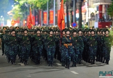 Hơn 16.300 quân nhân và hàng trăm khí tài tham gia tổng hợp luyện diễu binh lần hai