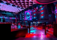 Hà Nội cho mở lại quán karaoke, massage, bar từ 0h ngày 8/4