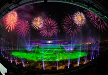 Bắn pháo hoa khai mạc SEA Games 31 tại sân vận động Mỹ Đình