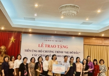 Chi hội Nữ trí thức Bộ KH&CN ủng hộ Chương trình “Mẹ đỡ đầu”