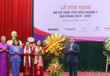 Toàn cảnh lễ tôn vinh Nữ trí thức tiêu biểu ngành Y giai đoạn 2019 - 2022