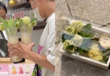 Chưa đủ ám ảnh mùi hoa sữa, nhiều nơi thẳng tay cho vào đồ ăn, nước uống khiến dân tình nhìn thôi đã muốn 'nín thở online'