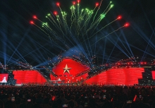 'V-Concert Rạng rỡ Việt Nam”: Khi hơn 2,5 vạn trái tim cùng hòa nhịp tại “thành phố sự kiện” mới của Thủ đô