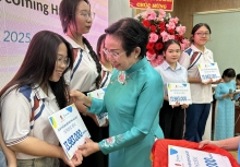 Lan tỏa hành trình tri thức – Dự án “Vì nữ sinh viên vượt khó, học giỏi” tiếp sức ước mơ đến giảng đường