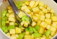 Nếu muốn kiểm soát đường huyết, bổ phổi, tăng cường tỳ vị và ngừa ho mùa đông: 2 thức uống này dễ làm và ngon