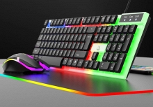 Đổi vibe rực rỡ cho góc làm việc dịp cuối năm với bàn phím cơ đa sắc